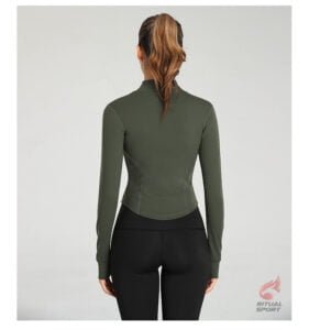 Chaqueta verde oliva deportiva ajustada para mujer