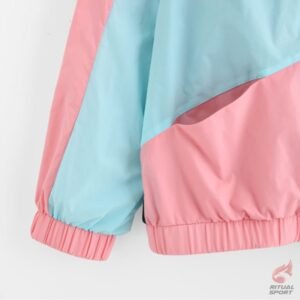 Detalles del Abrigo deportivo diseño retro con bolsillos y capucha para mujer