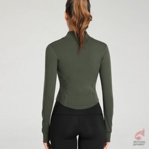 Chaqueta verde oliva deportiva ajustada para mujer