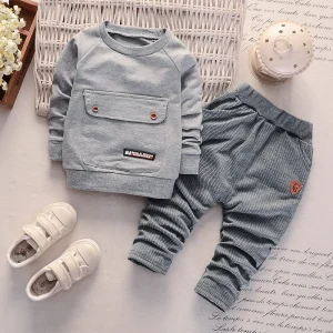 Conjunto Gris CHIC para Niños